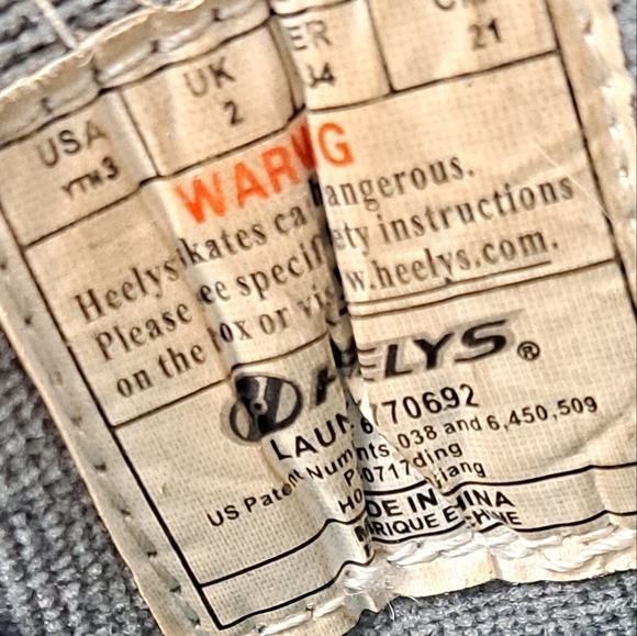 Heelys Launch Canvas Sneaker/Skates   Youth Size 3 - Picture 11 of 11